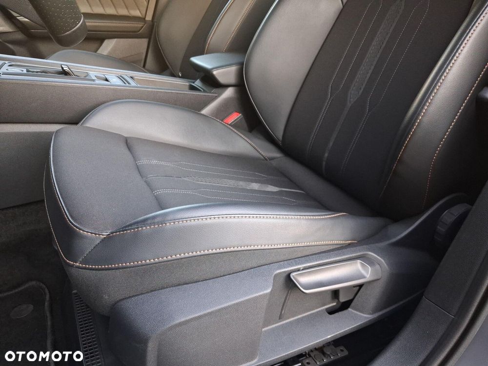 Cupra Leon 1.5 eTSI DSG - 17