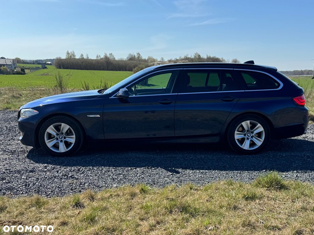 BMW Seria 5 520d - 7