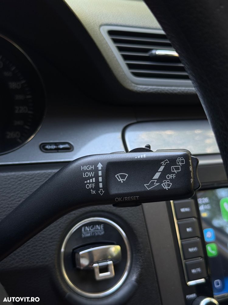 Volkswagen Passat 1.9 TDI Comfortline - 33