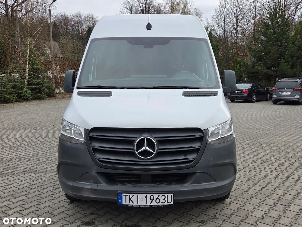 Mercedes-Benz Sprinter - 5