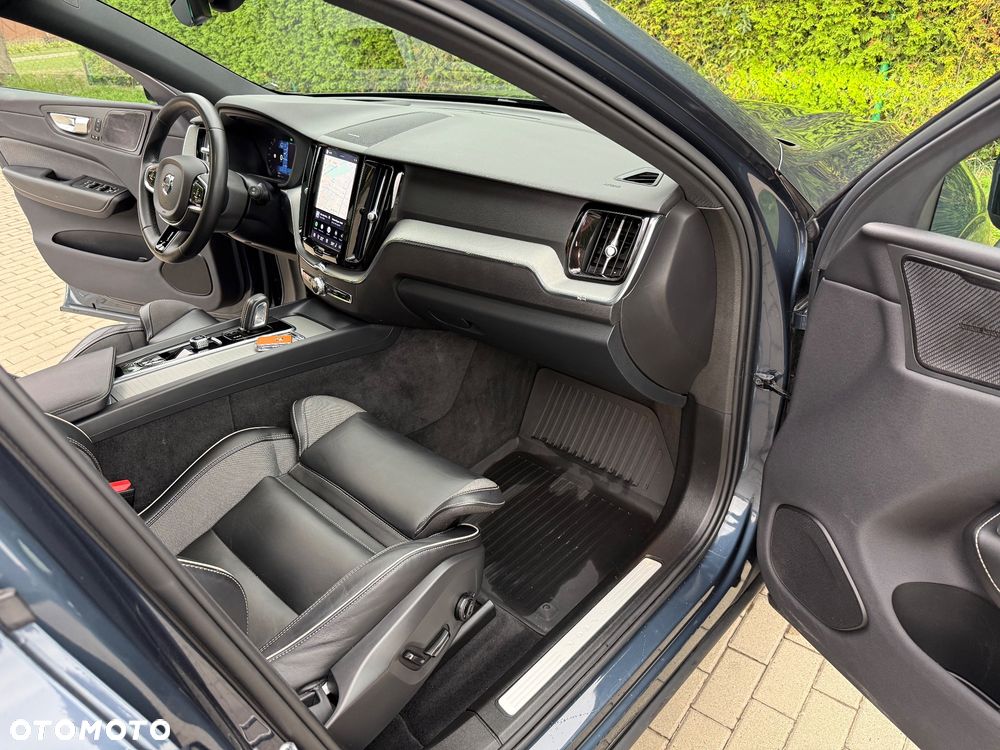 Volvo XC 60 - 33