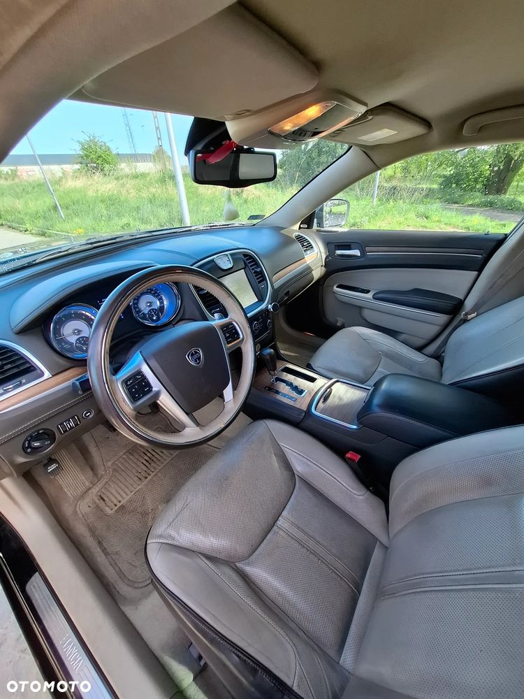 Lancia Thema 3.0 V6 CRD 24V Automatik Executive - 10