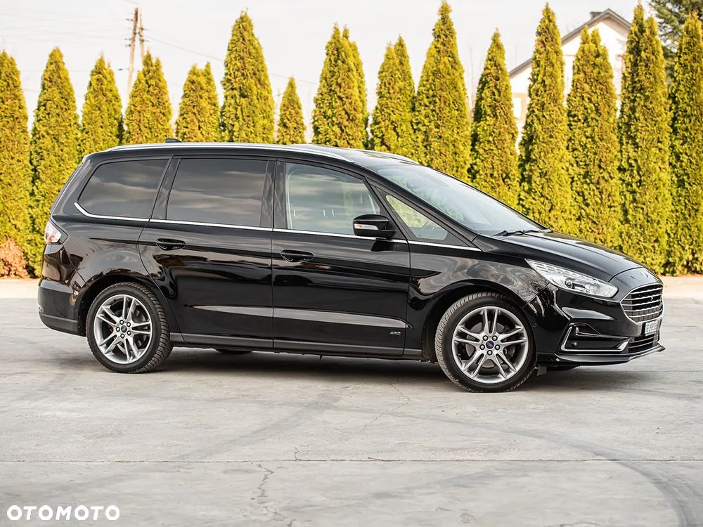 Ford Galaxy 2.0 EcoBlue S&S TITANIUM - 4