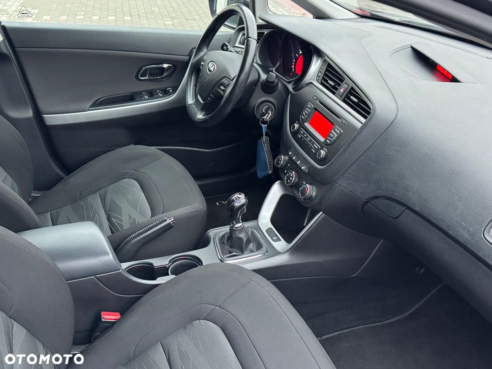 Kia Ceed 1.6 GDI Vision - 35