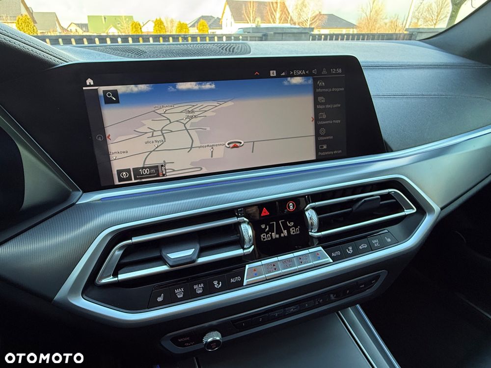 BMW X5 xDrive30d - 26