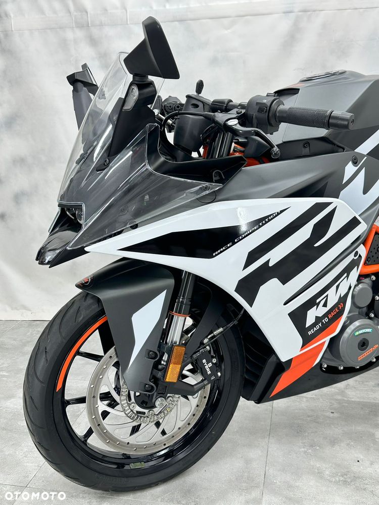 KTM RC 390 - 19