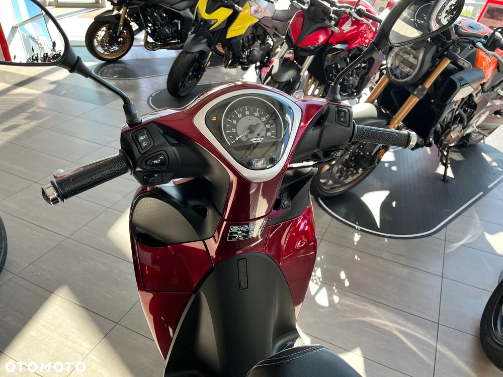 Honda SH - 11