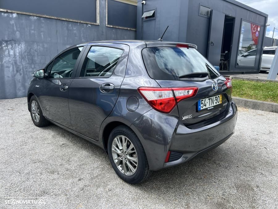 Toyota Yaris 1.5 HSD Exclusive - 4