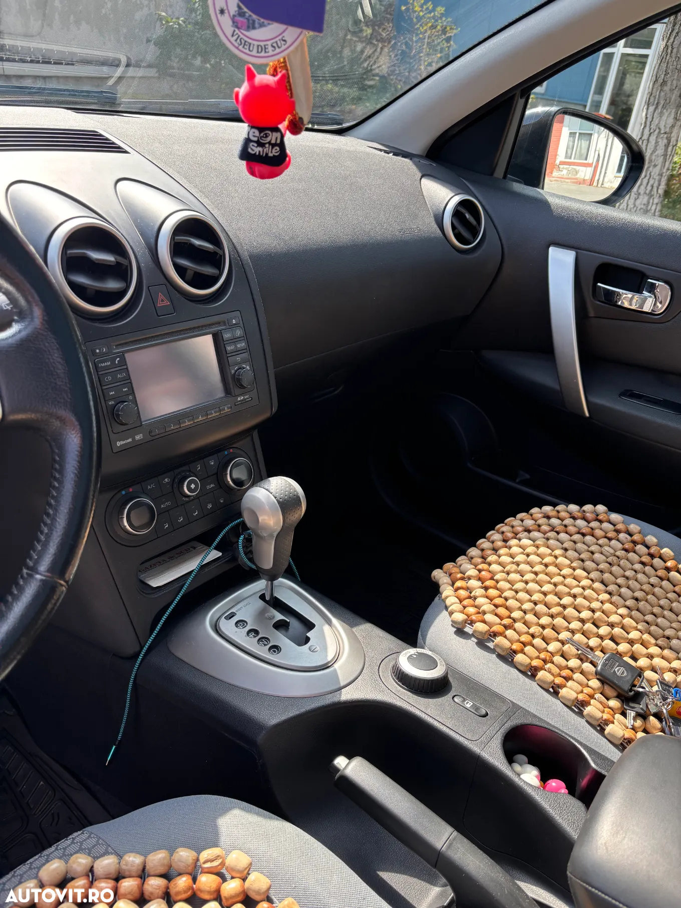 Nissan Qashqai 2.0 dCi DPF 4x4 Aut tekna - 10