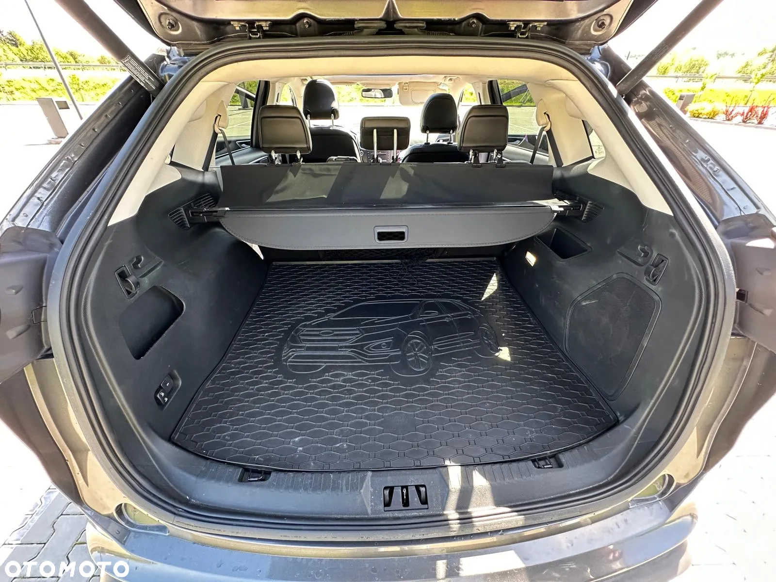 Ford Edge - 15