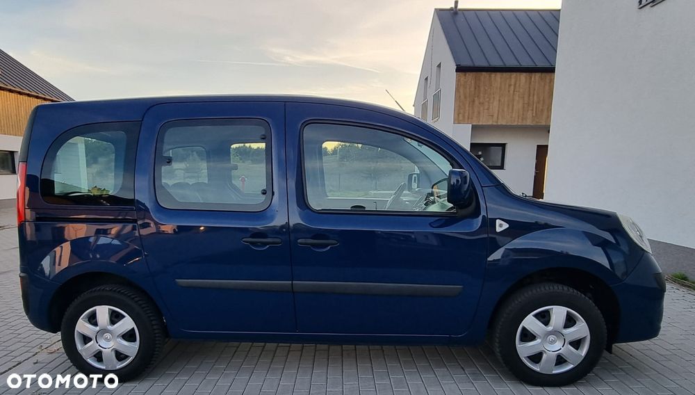 Renault Kangoo 1.6 8V 90 Happy Family - 4