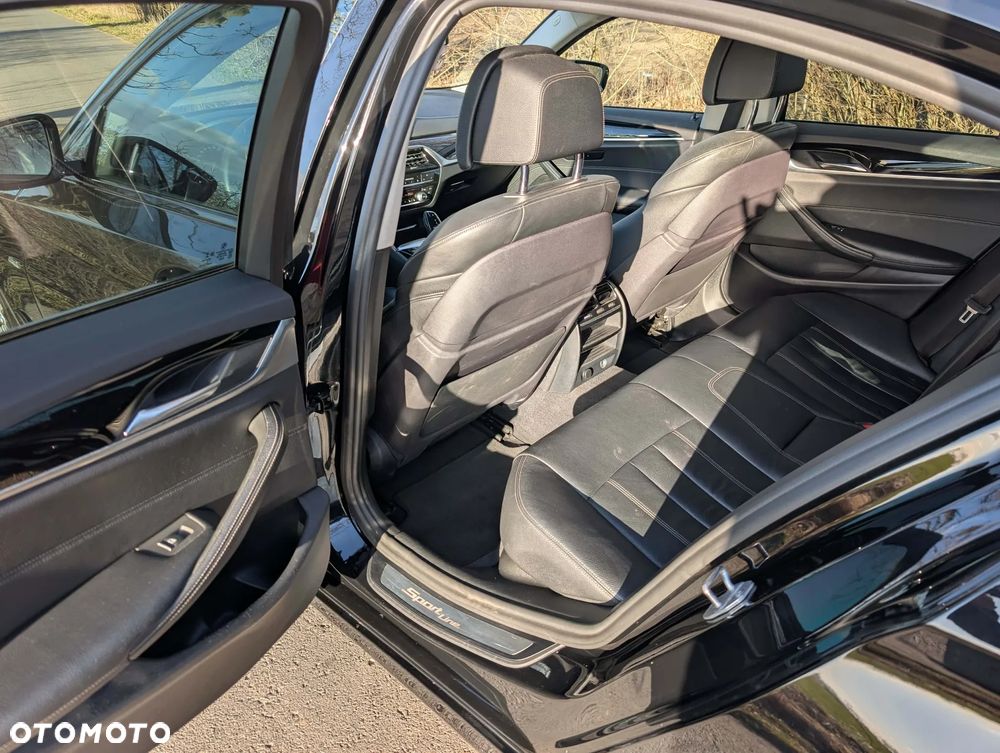 BMW Seria 5 520d Efficient Dynamics Edition Sport Line - 7