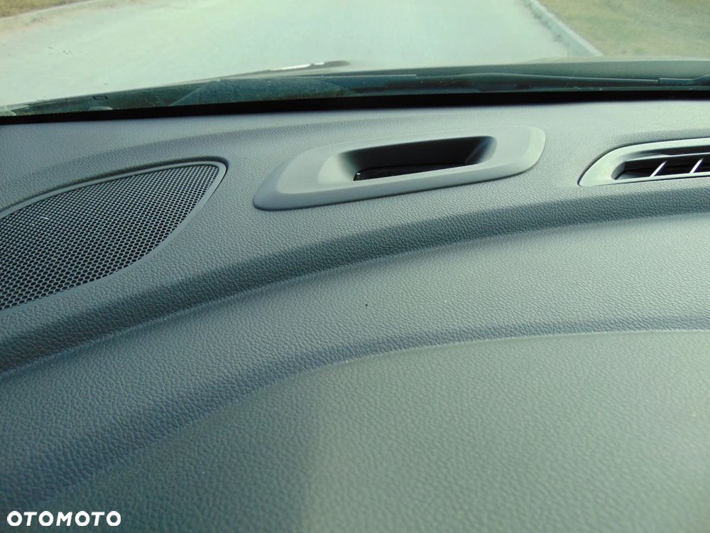 Opel Astra 1.4 Turbo Innovation - 18