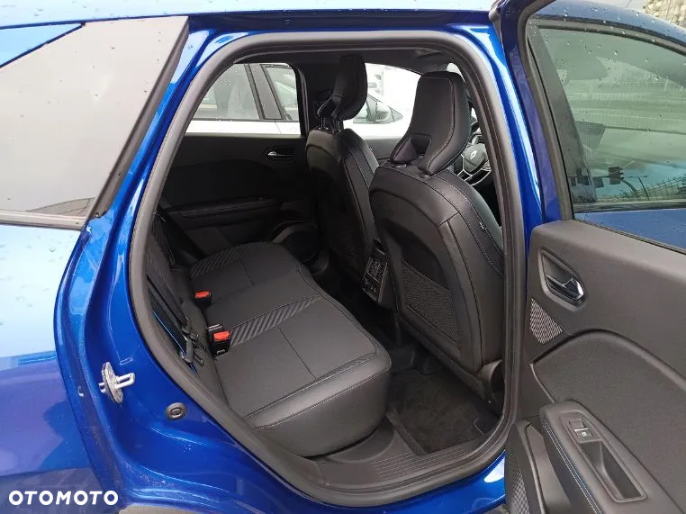 Renault Symbioz - 5