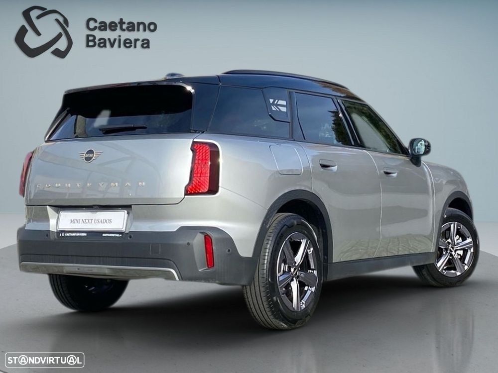 MINI Countryman D Classic M - 2