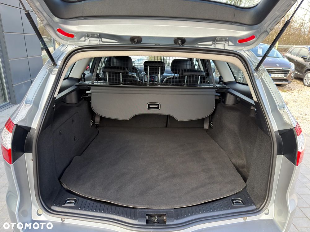 Ford Mondeo 2.0 Titanium X - 26