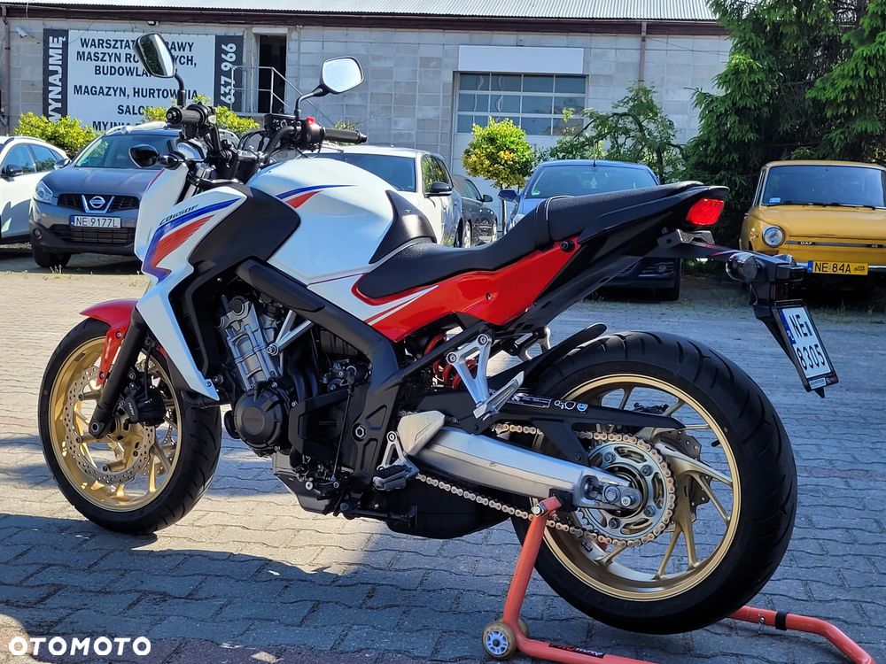 Honda CB - 16