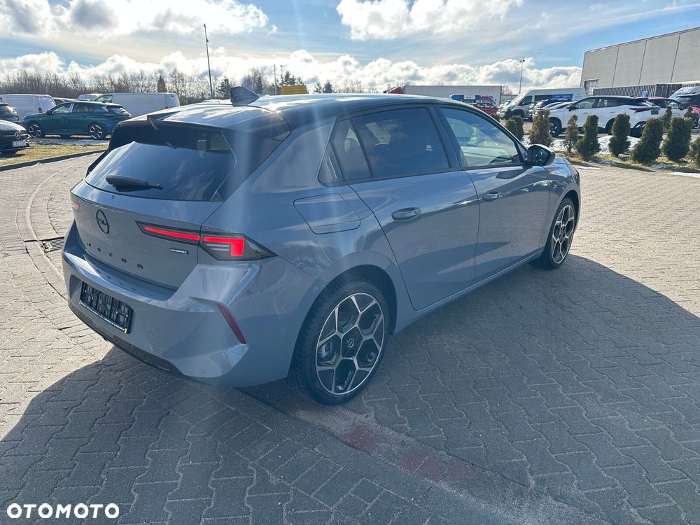 Opel Astra - 9