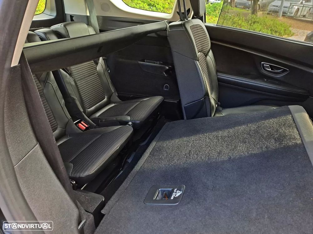 Renault Grand Scénic 1.6 dCi Intens SS - 23