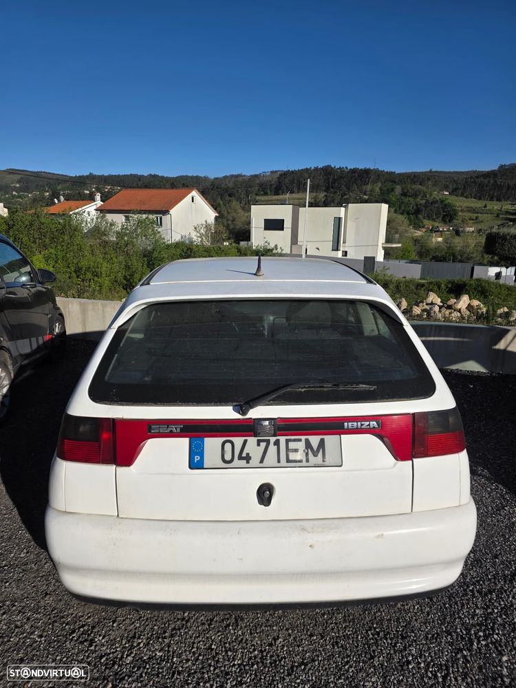 SEAT Ibiza 1.9 D CLX - 3