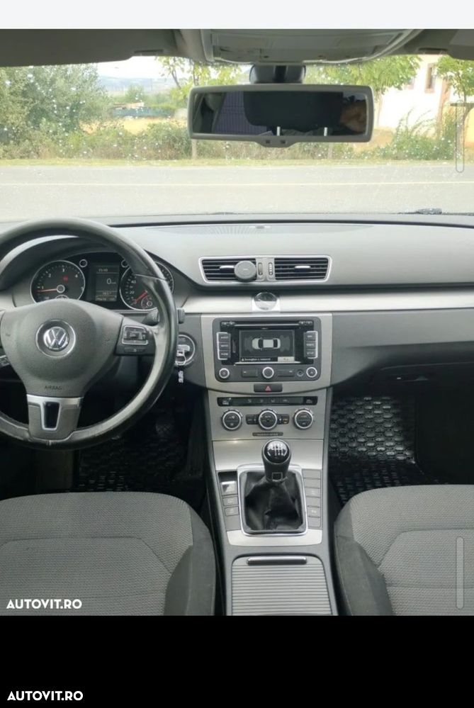 Volkswagen Passat 1.6 TDI BlueMotion - 8