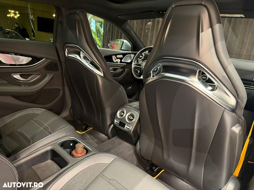 Mercedes-Benz AMG GT - 23