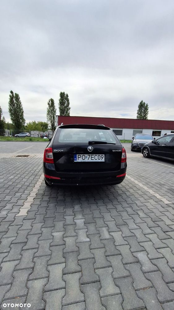 Skoda Octavia 1.6 TDI Ambition - 3