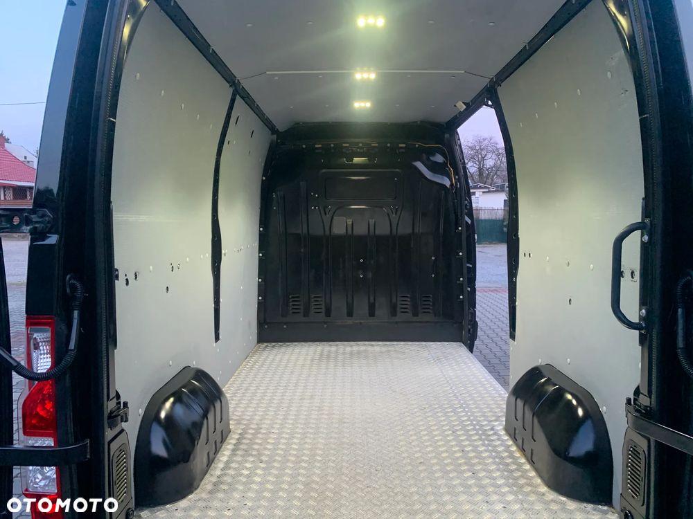 Renault MASTER 2,3dci 136KM L2H2 TEMPOMAT - 11