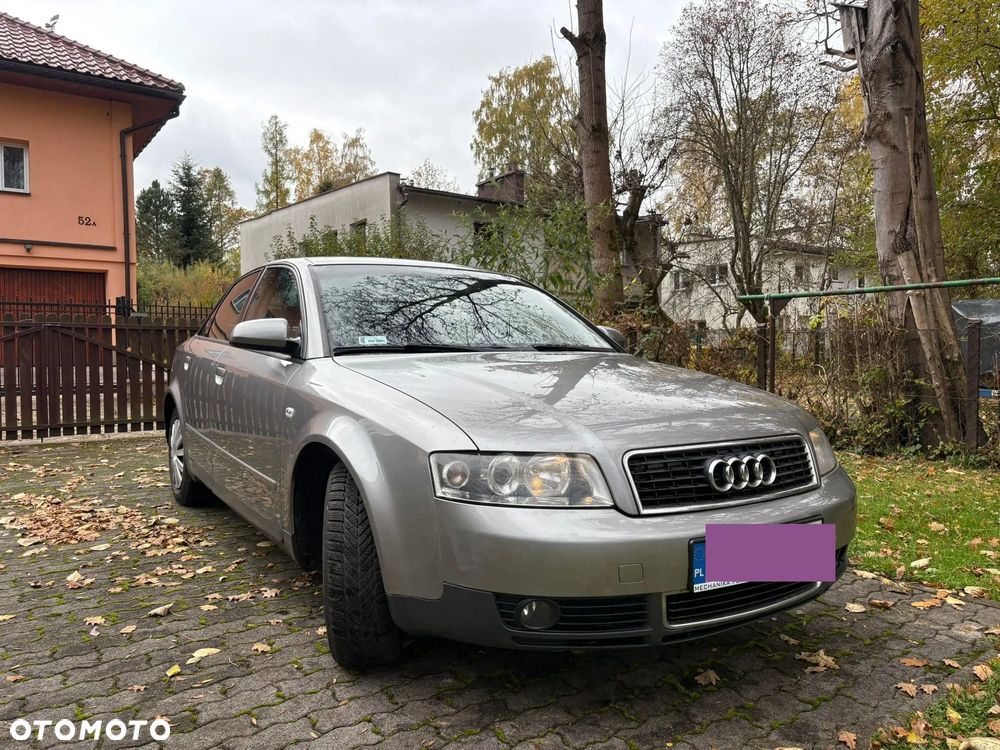 Audi A4 Limousine - 2
