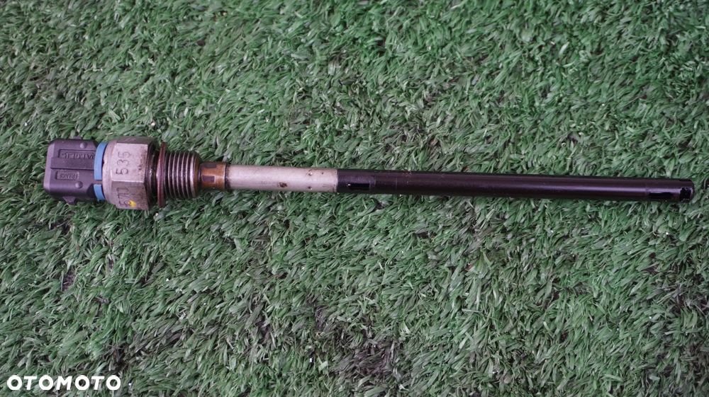 Renault Trafic II Opel Vivaro Nissan Primastar 2.0 DCI M9R czujnik oziomu oleju 670535B