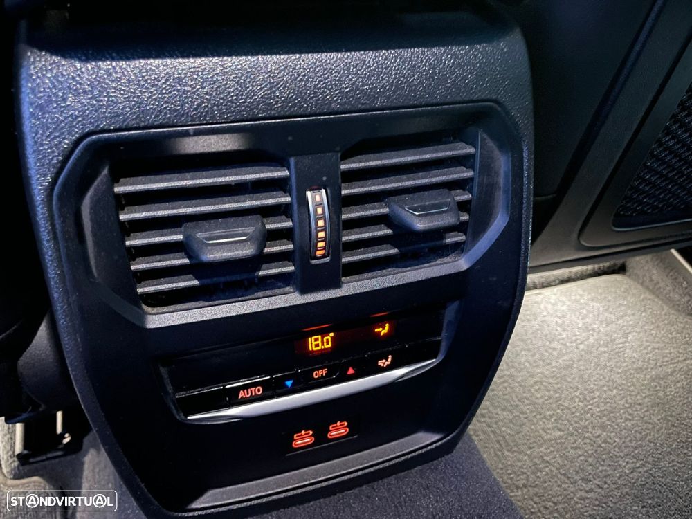 BMW 320 e Touring Line Sport Auto - 30