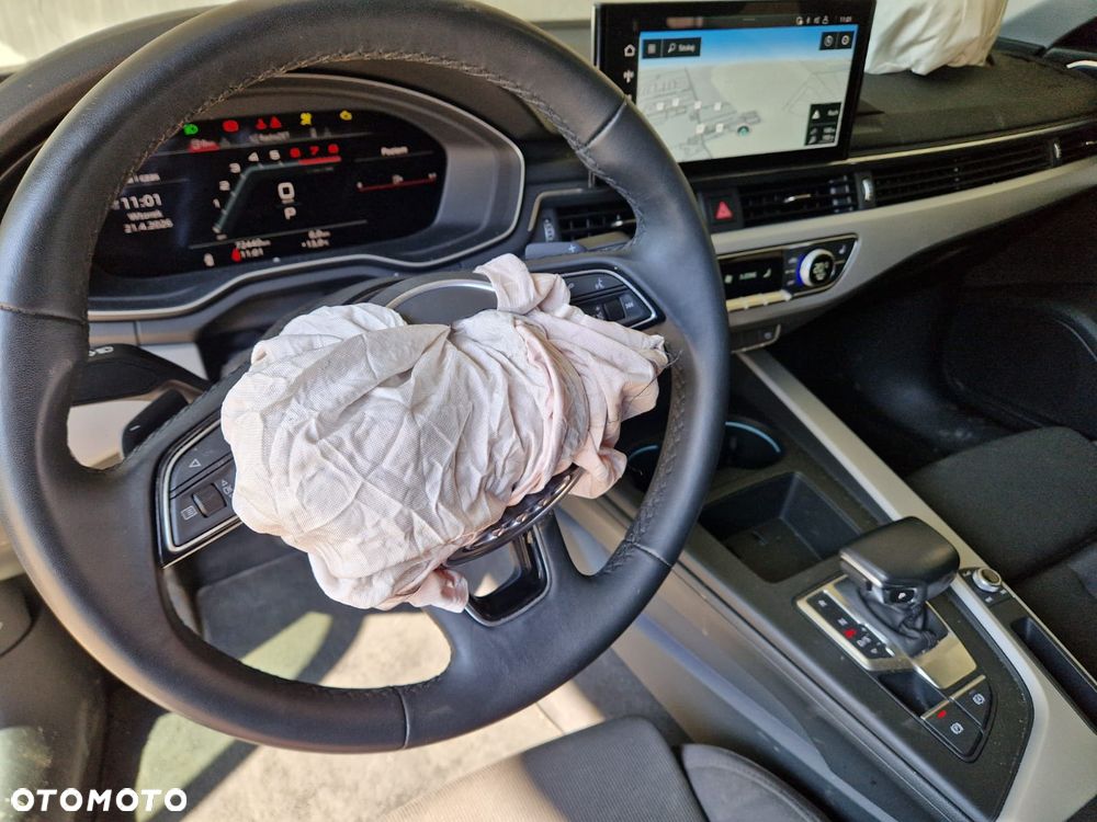 Audi A4 Limousine 35 TFSI mHEV Advanced S tronic - 16