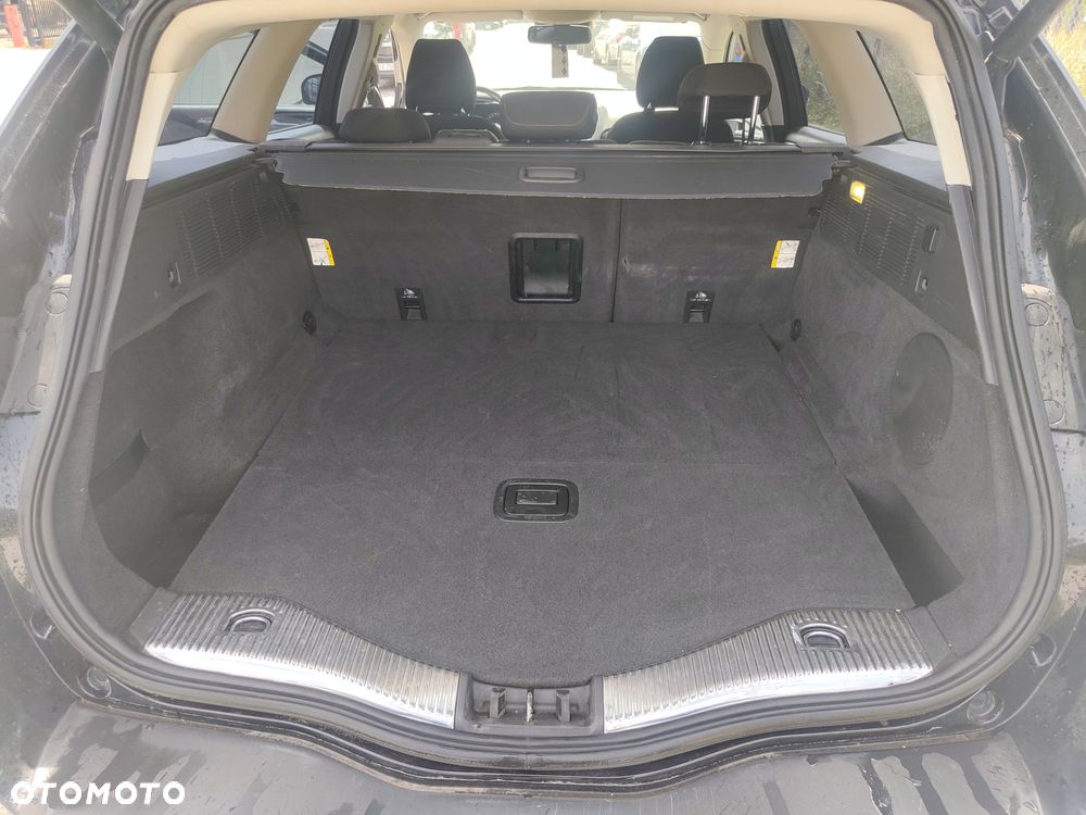 Ford Mondeo - 22