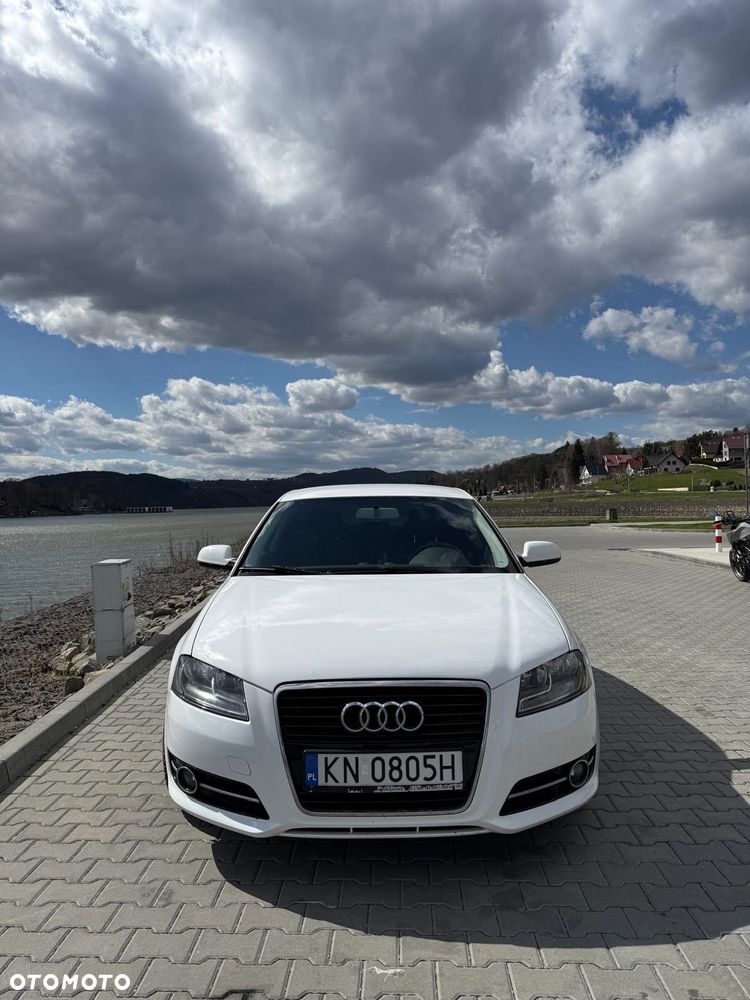 Audi A3 Sportback 2.0 TDI DPF Ambition - 2