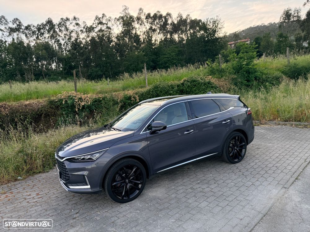 BYD Tang 86.4 kWh AWD Flagship - 25