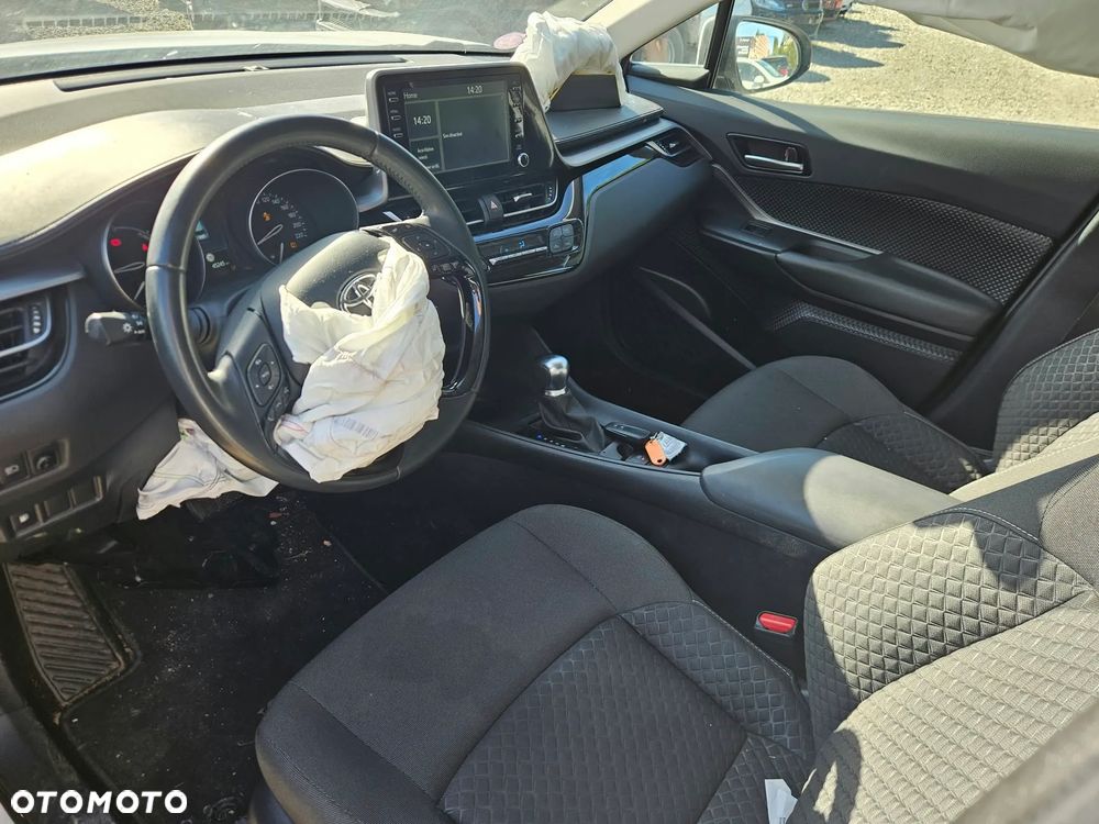 Toyota C-HR 1.8 Hybrid Prestige - 17