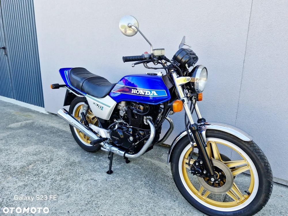 Honda CB - 26