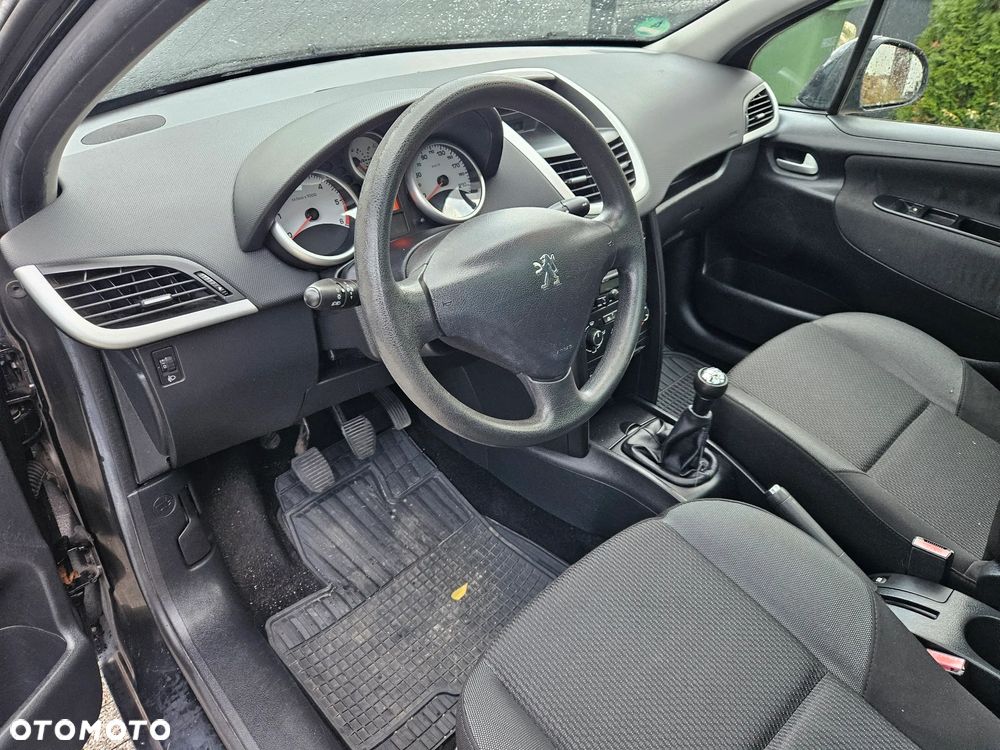 Peugeot 207 110 HDi FAP (Blue Lion) Tendance - 7