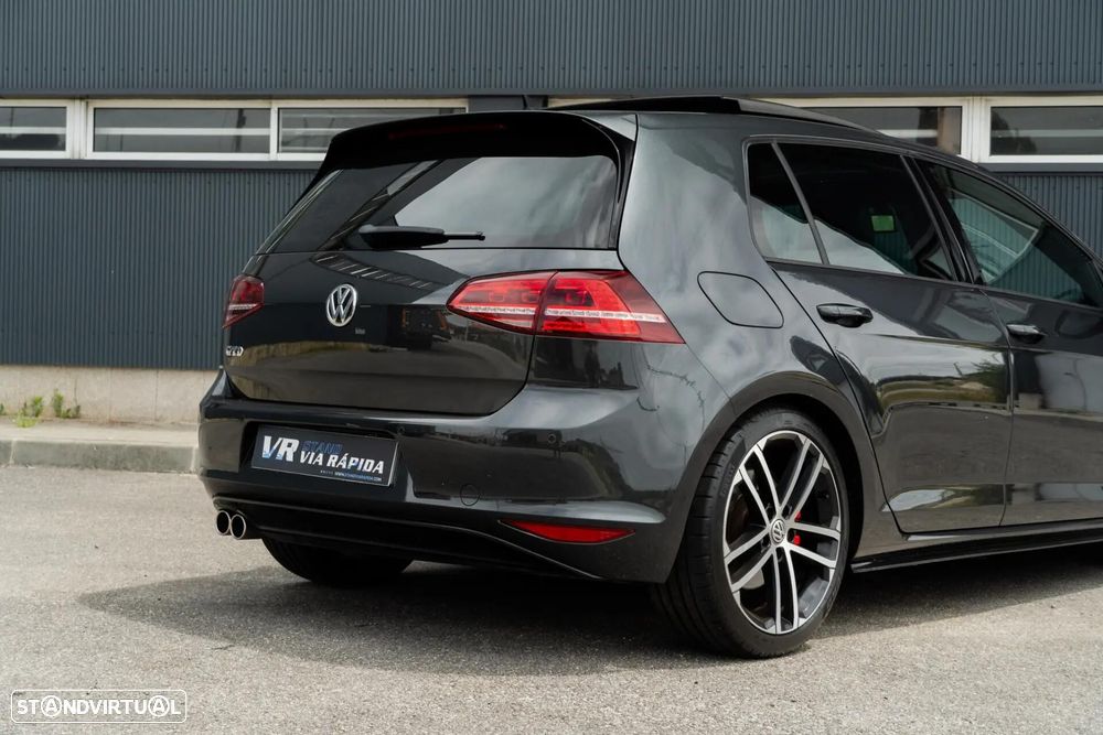 VW Golf 2.0 TDI GTD DSG - 34