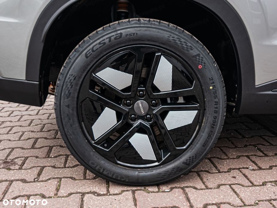 Omoda 5 1.5 T-GDI Hybrid Premium DHT - 15