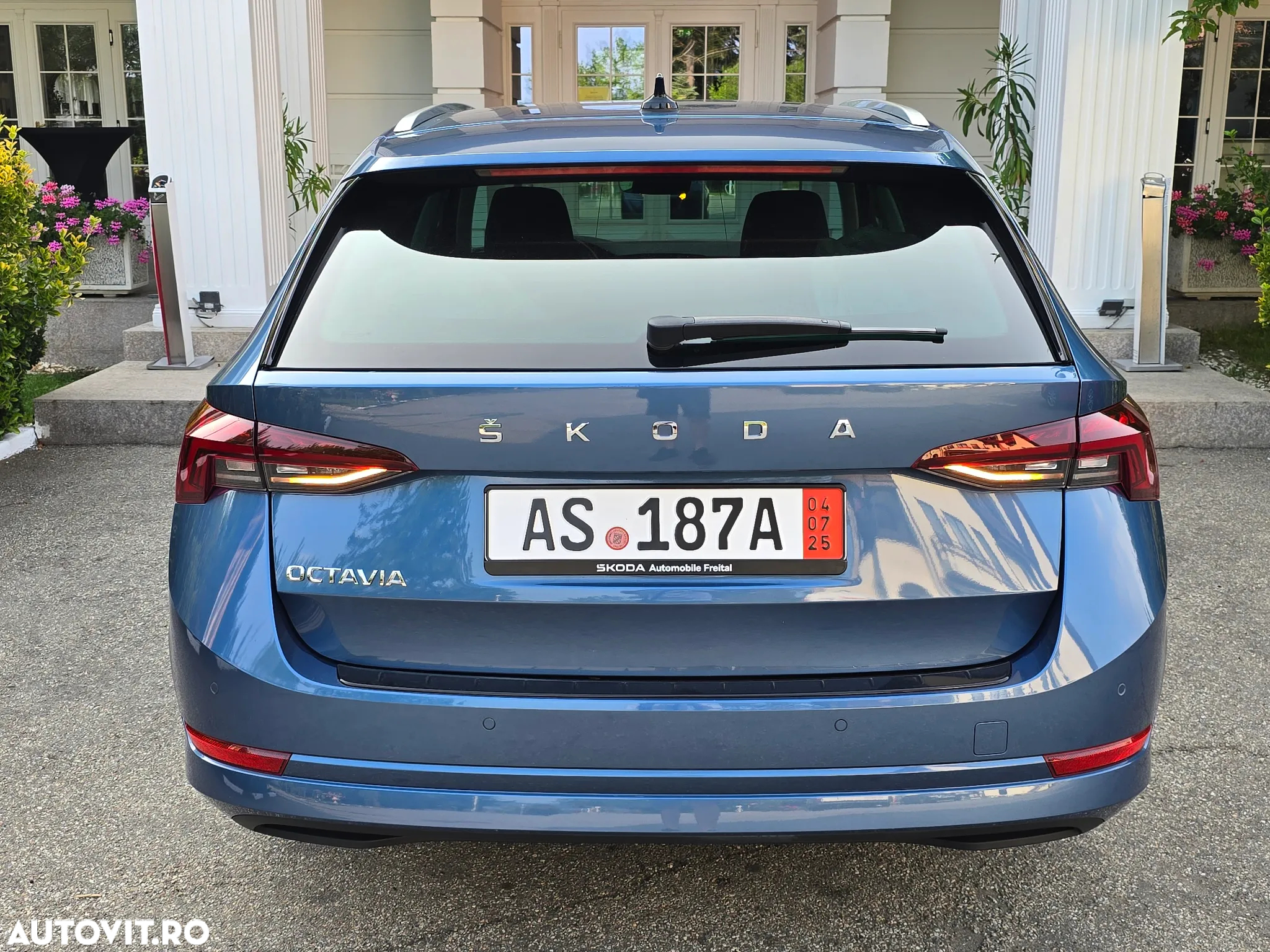 Skoda Octavia 2.0 TDI DSG First Edition - 26