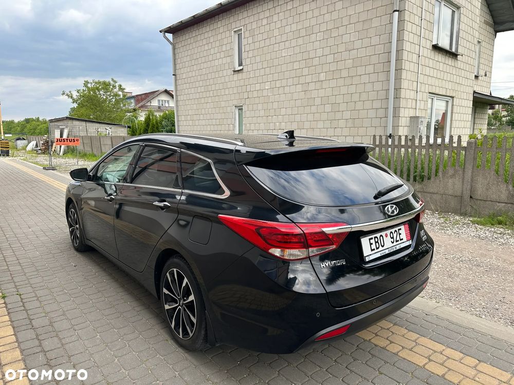 Hyundai i40 Kombi blue 1.7 CRDi Style - 14