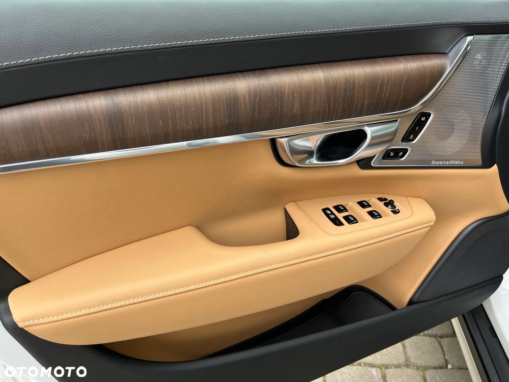 Volvo V90 Cross Country B5 D AWD Ultimate - 6
