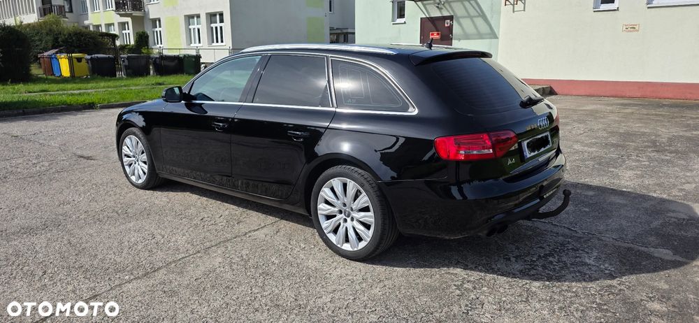 Audi A4 Avant - 10