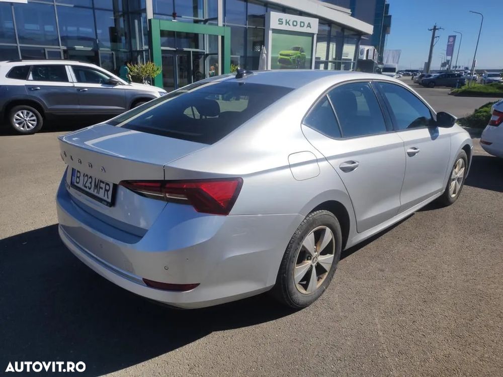 Skoda Octavia 1.5 TSI Ambition - 5