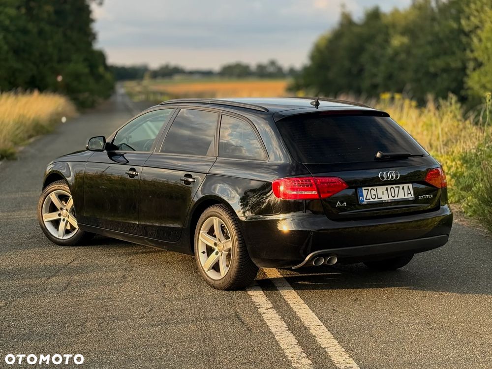 Audi A4 Avant - 17