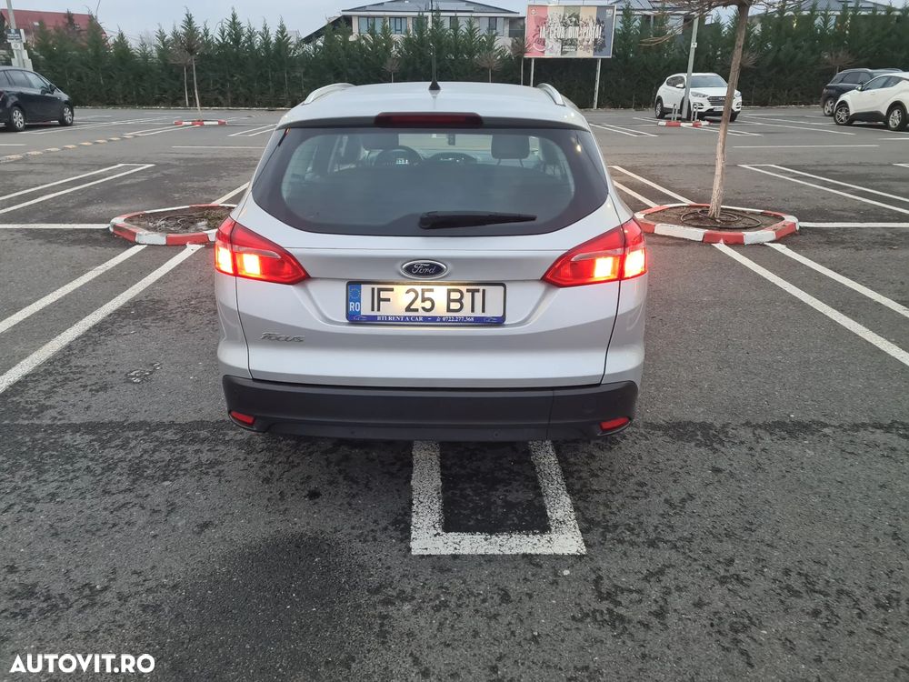 Ford Focus 1.5 EcoBlue Start-Stopp-System Aut. ST-LINE X - 4