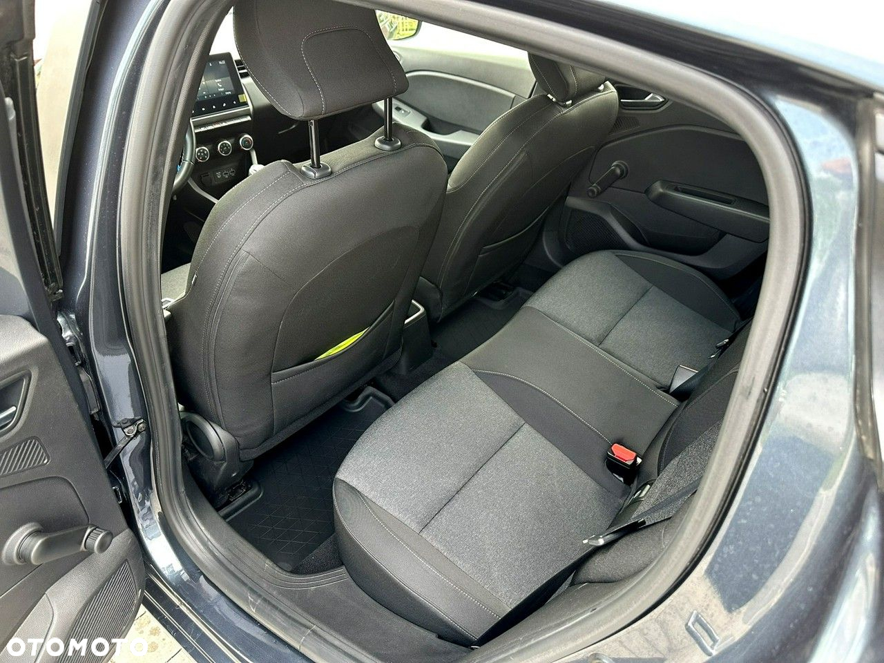 Renault Clio 1.0 TCe Zen - 15
