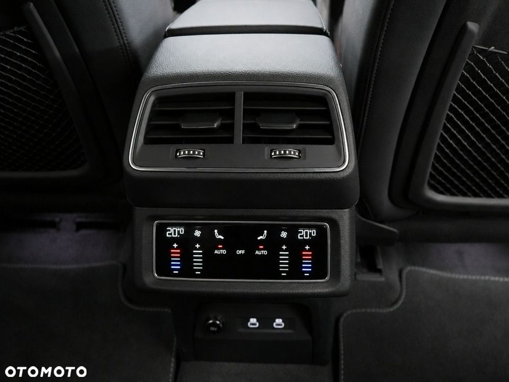 Audi Q8 e-tron - 31