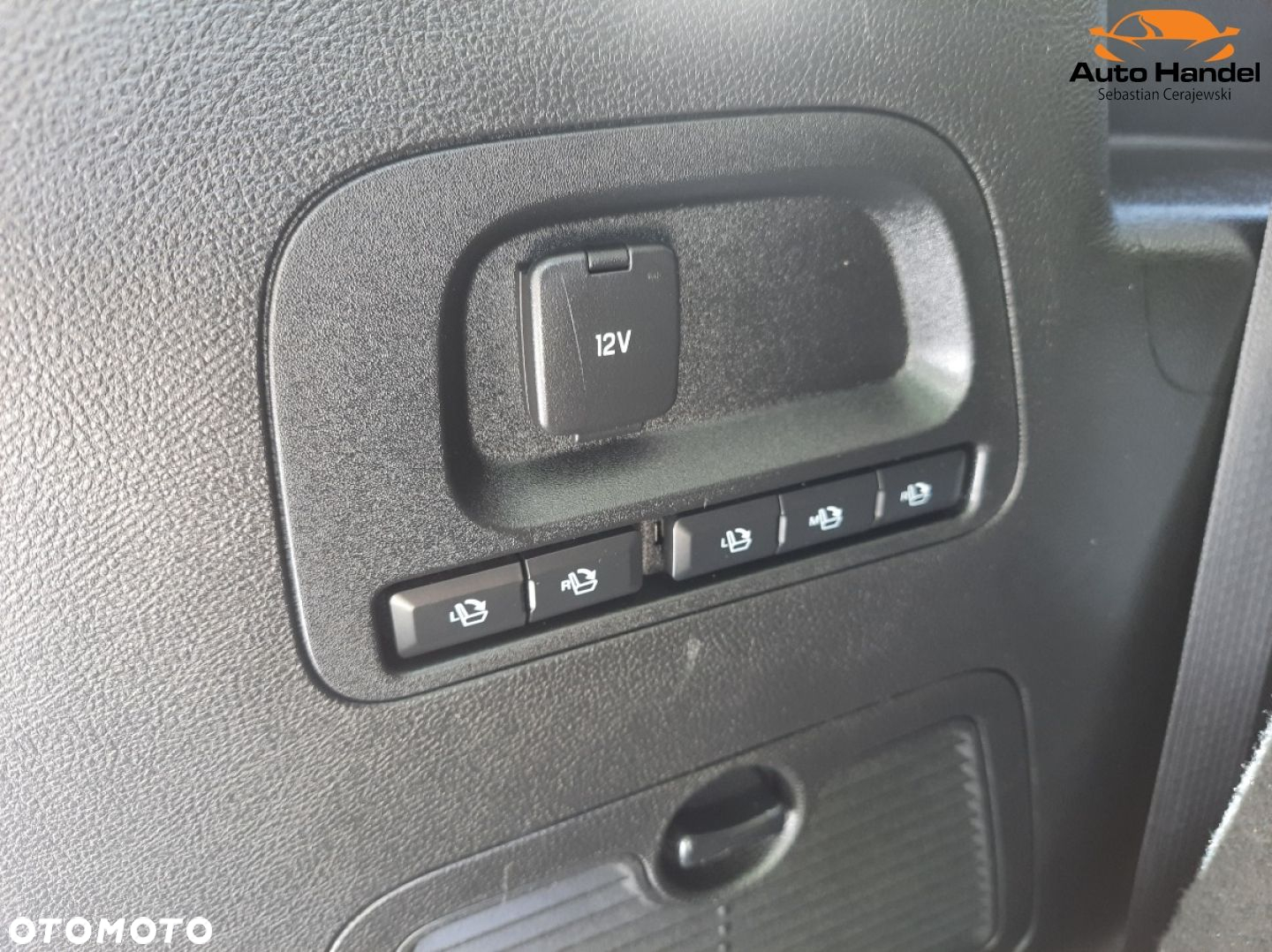 Ford S-Max 2.0 TDCi Titanium PowerShift - 32